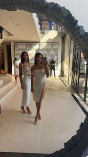 Lily Chee feet photo thumbnail