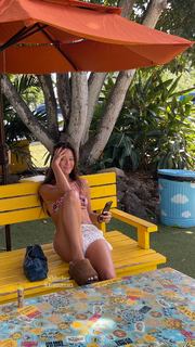 Lily Chee feet photo thumbnail