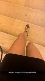 Lily Chee feet photo thumbnail