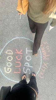 Lily Chee feet photo thumbnail