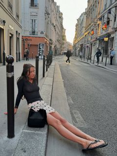 Lily Chee feet photo thumbnail