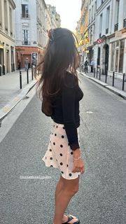 Lily Chee feet photo thumbnail