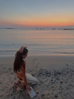 Lily Chee feet photo 18