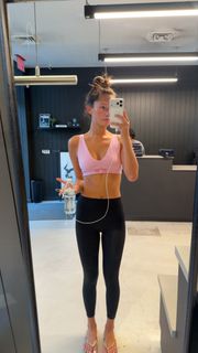 Lily Chee feet photo 19