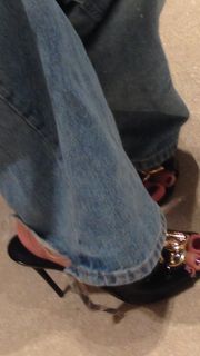 Lily Chee feet photo 13