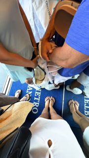 Lily Chee feet photo 3