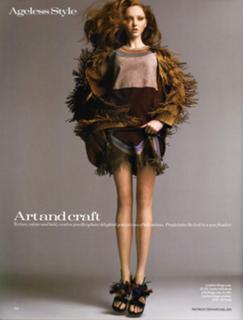 Lily Cole feet photo thumbnail