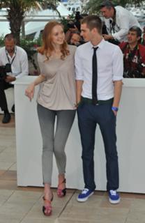 Lily Cole feet photo thumbnail