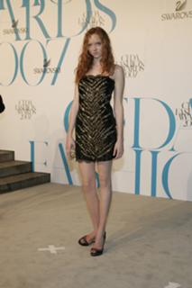 Lily Cole feet photo thumbnail