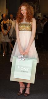 Lily Cole feet photo thumbnail