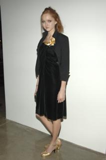 Lily Cole feet photo thumbnail