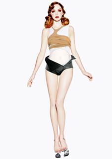 Lily Cole feet photo thumbnail