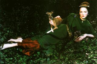 Lily Cole feet photo thumbnail