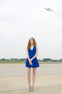 Lily Cole feet photo thumbnail