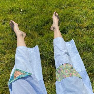 Lily Cole feet photo thumbnail