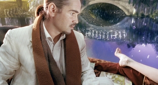 Lily Cole feet photo thumbnail