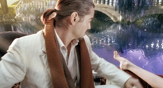 Lily Cole feet photo thumbnail