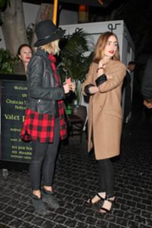 Lily Collins feet photo thumbnail