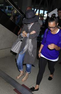 Lily Collins feet photo thumbnail