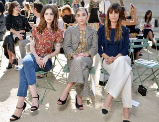 Lily Collins feet photo thumbnail