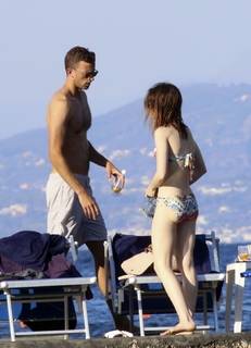 Lily Collins feet photo thumbnail