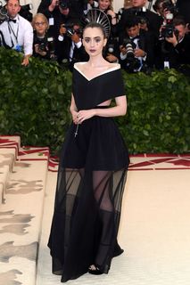 Lily Collins feet photo thumbnail
