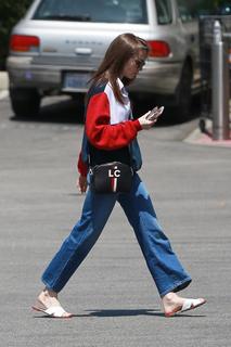 Lily Collins feet photo thumbnail