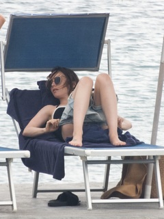 Lily Collins feet photo thumbnail