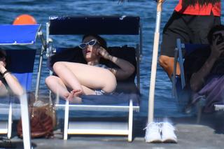 Lily Collins feet photo thumbnail