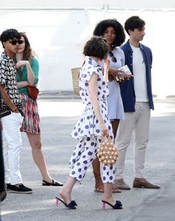 Lily Collins feet photo thumbnail