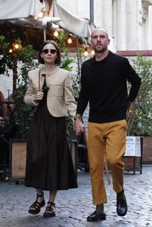 Lily Collins feet photo thumbnail