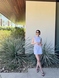 Lily Collins feet photo 10