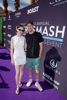 Lily Collins feet photo 8