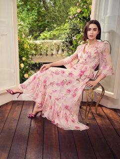 Lily Collins feet photo 3