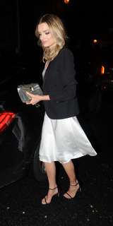 Lily Donaldson feet photo 5