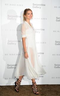 Lily Donaldson feet photo 14