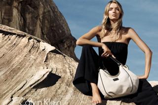 Lily Donaldson feet photo 12