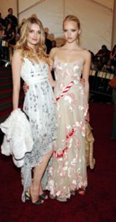 Lily Donaldson feet photo 6