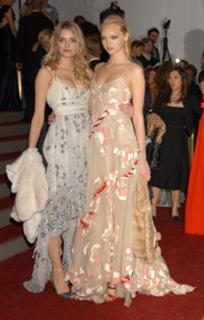 Lily Donaldson feet photo 5