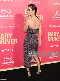 Lily James feet photo thumbnail