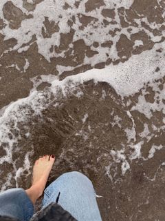 Lily James feet photo 1