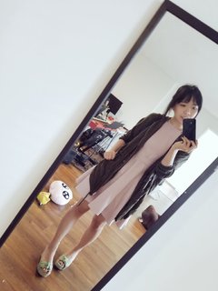 Lily Ki feet photo thumbnail