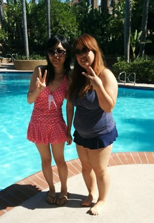 Lily Ki feet photo thumbnail