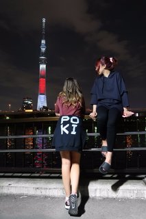 Lily Ki feet photo thumbnail