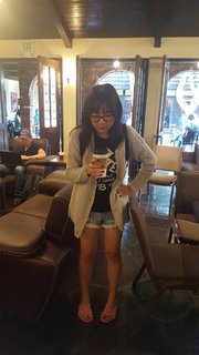 Lily Ki feet photo thumbnail