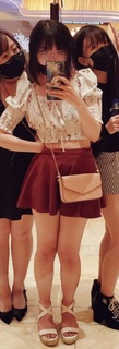 Lily Ki feet photo thumbnail