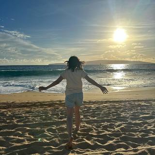 Lily Ki feet photo thumbnail