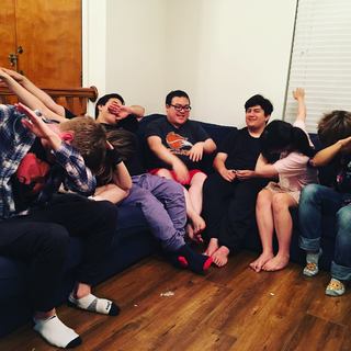 Lily Ki feet photo thumbnail