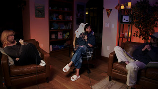 Lily Ki feet photo thumbnail