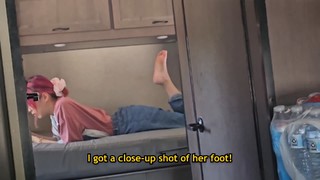 Lily Ki feet photo thumbnail